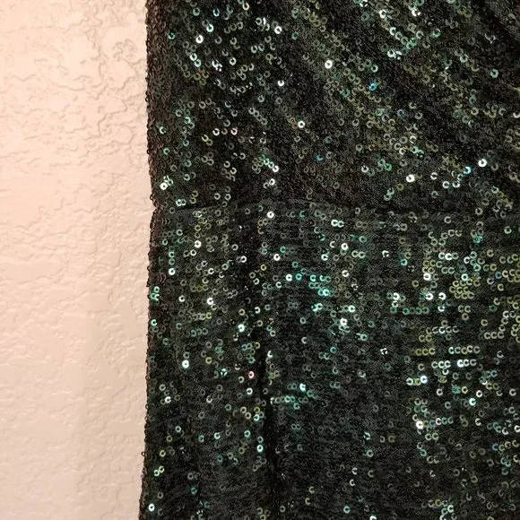Cinderella Emerald Green Sequin V-Neck Formal Gown 14 - Picture 5 of 6